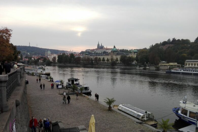 donde alojarse en praga